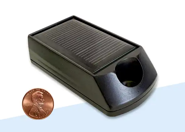 Bluetooth tracking device by Btracking. Mini Solar Air Tracker for iPhone